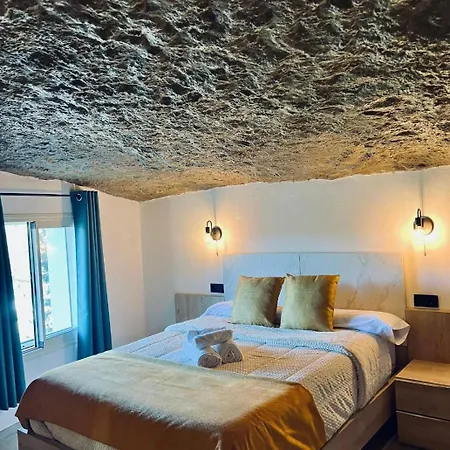 Cueva Luxe Las Calcetas Setenil De Las Bodegas Zewnętrze zdjęcie