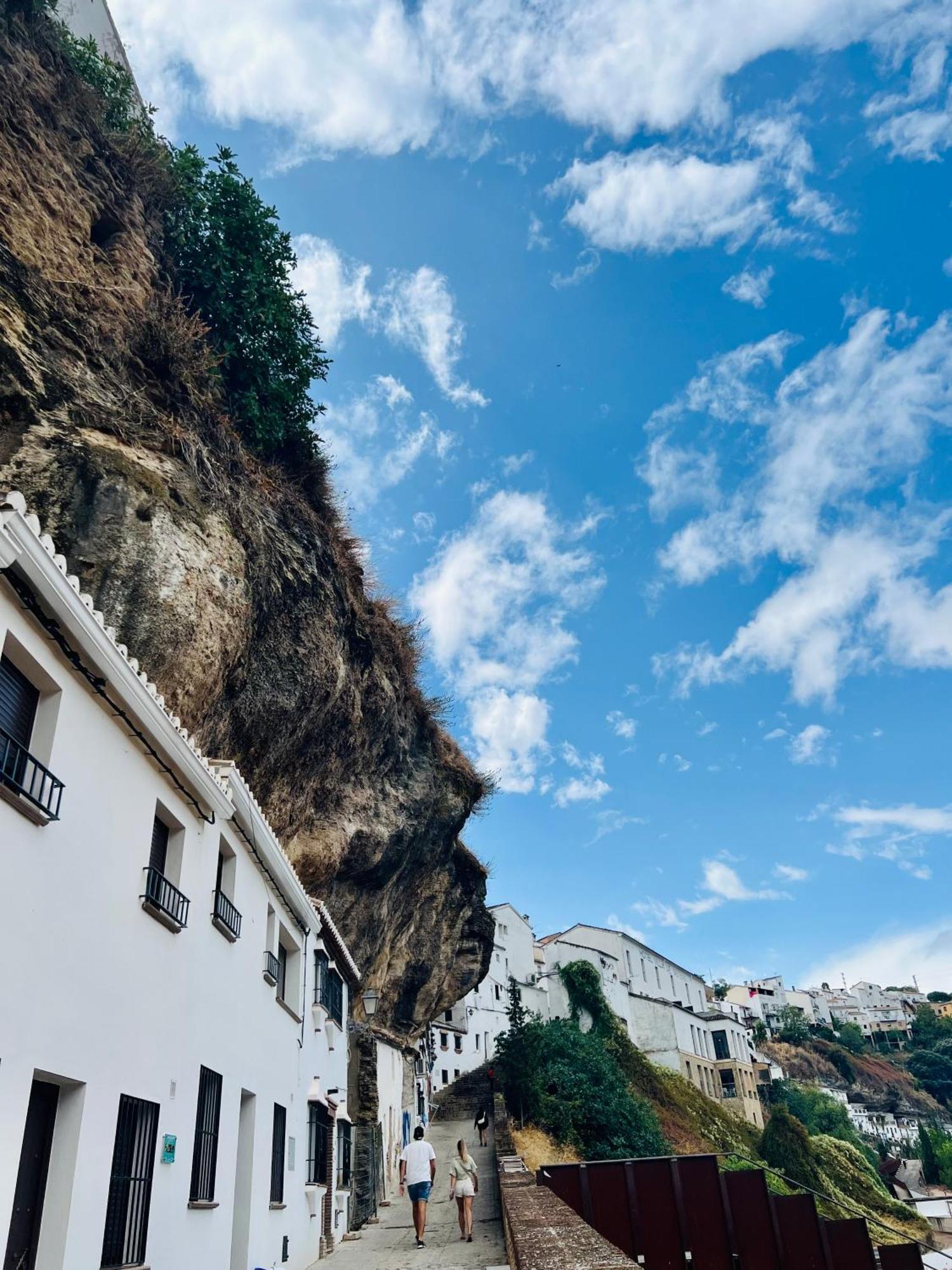 Cueva Luxe Calcetas Setenil De Las Bodegas